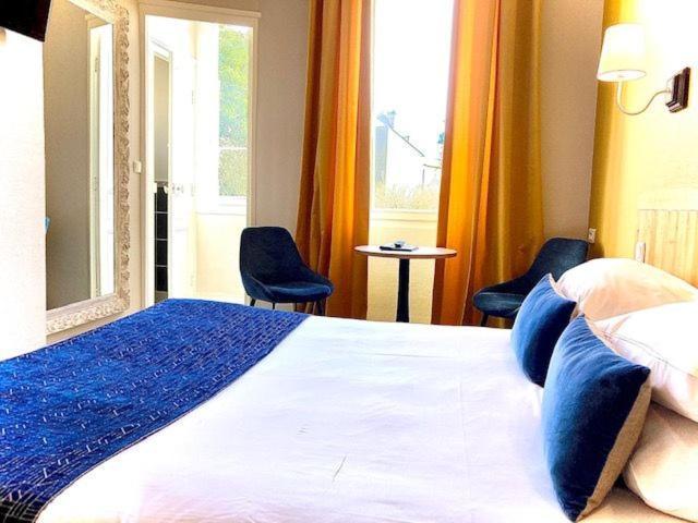 Hotel Coeur De Loire Nantes Bagian luar foto